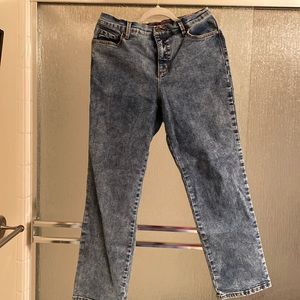 🛑 12 short Gloria Vanderbilt jeans Amanda